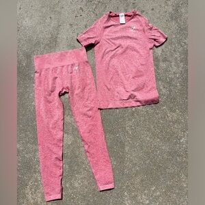 Gymshark matching pink set of short sleeve and leggings size Medium